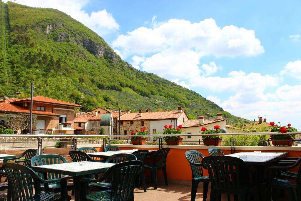Hotel Miramonti Enoteca Pove del Grappa Kültér fotó